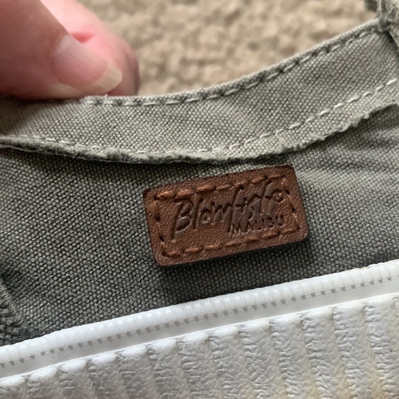 Blowfish Malibu Canvas Slip On’s - Picture 6 of 6